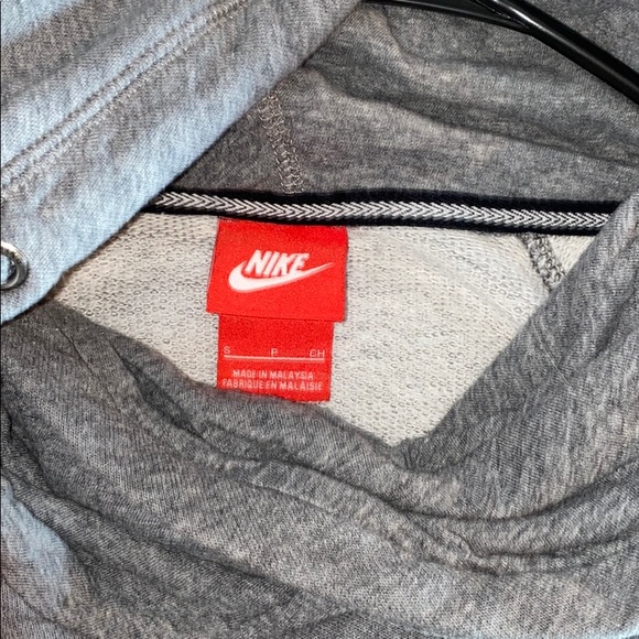 Nike Sweatshirt - Picture 3 of 3